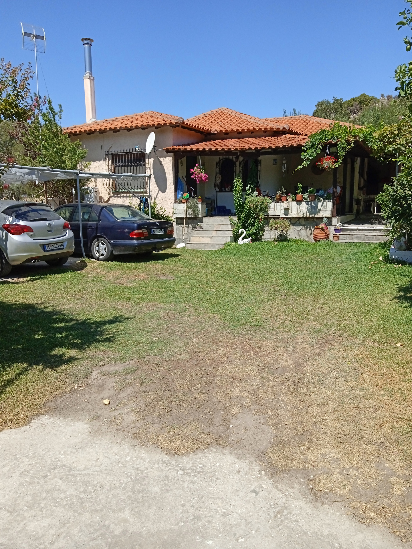 Small house Kalamitsi